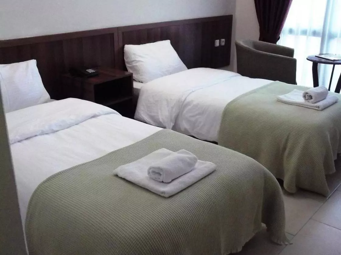 WESTADDIN_SHABAVIZ (5).jpg